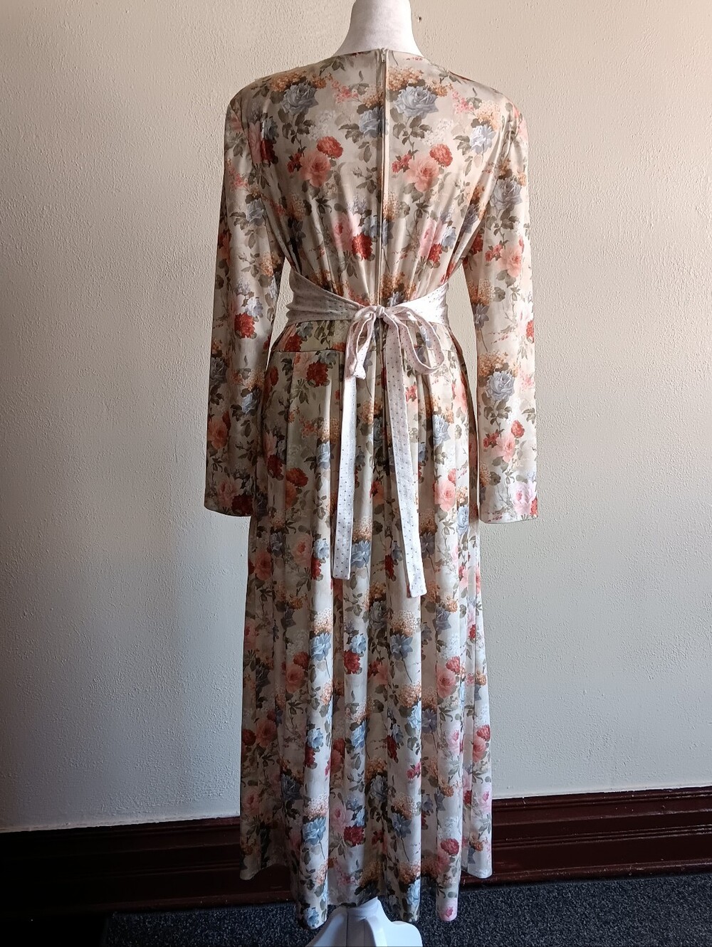 70s Handmade Floral Fairytale Dress, Approx. Sz M, Vintage Whimsical Fairycore - Picture 2 of 16